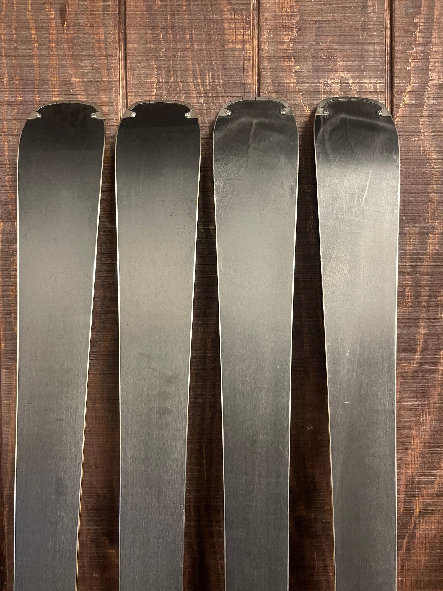 2023 Atomic Redster Q5 Skis w/ Bindings - USED