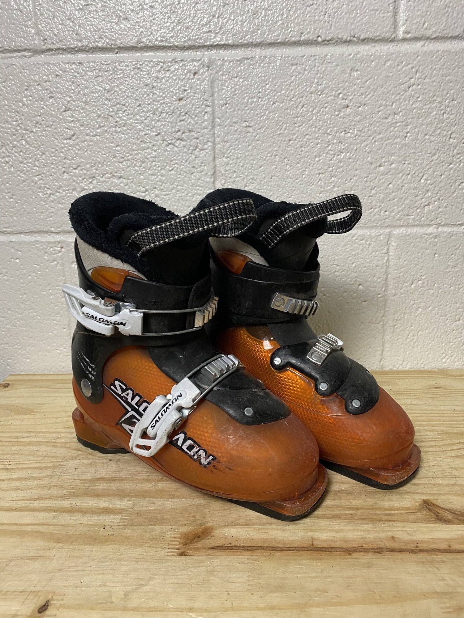 Salomon T2 Kids Ski Boots