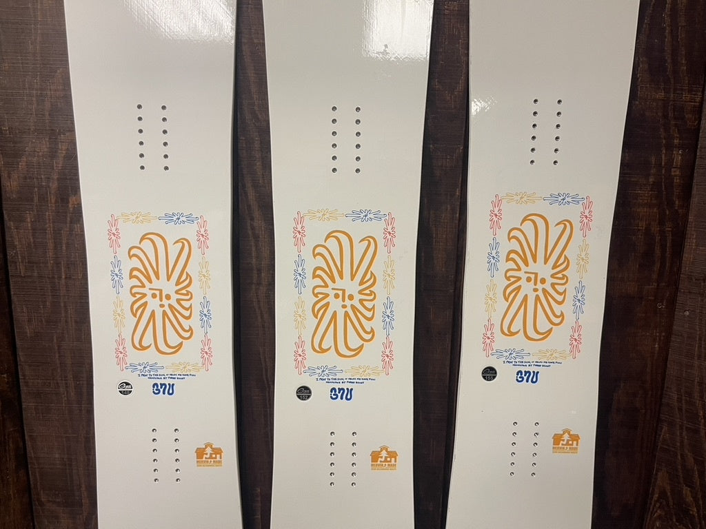 2025 GNU FB Head Space C3 Snowboard