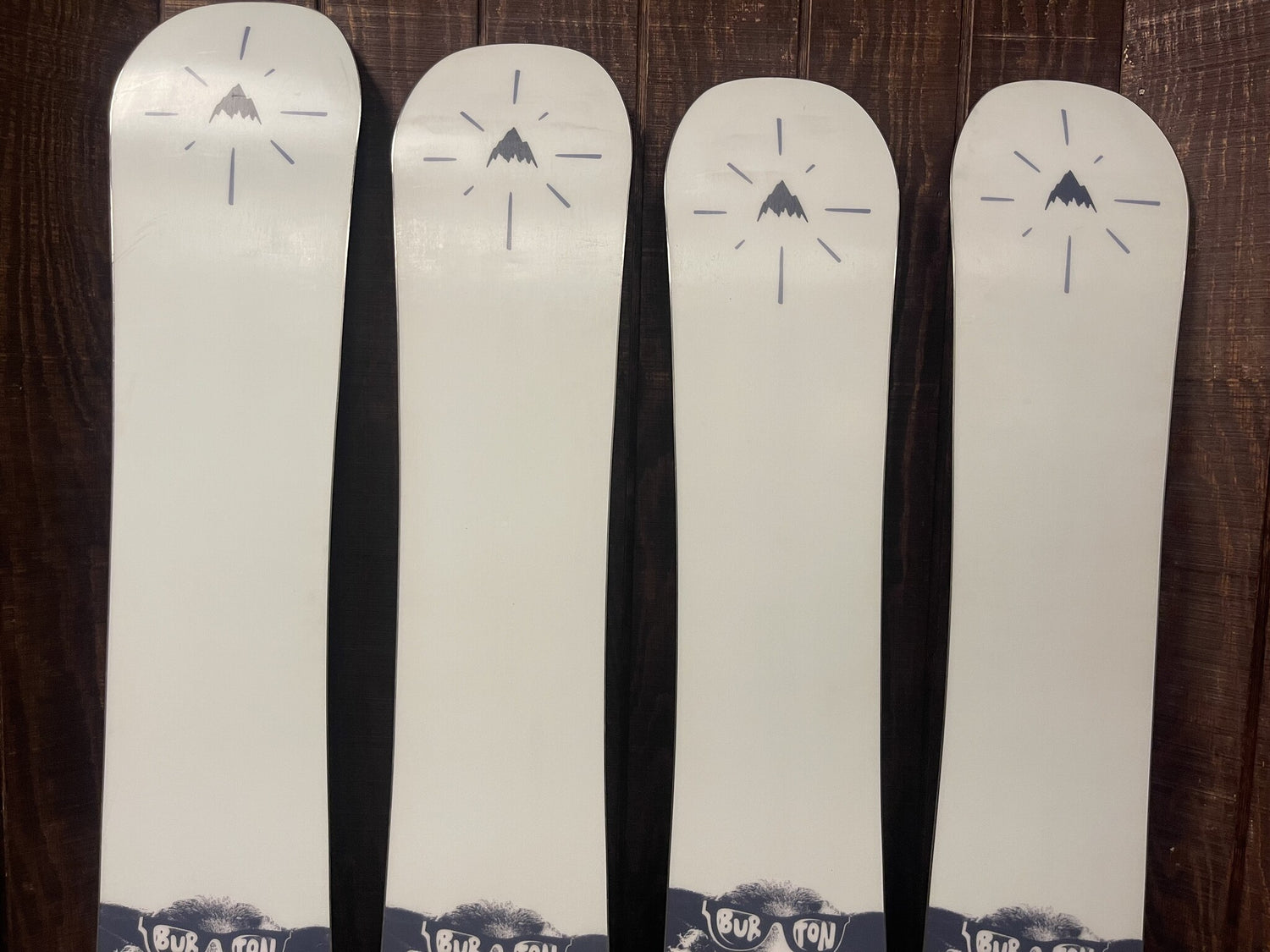 2024 Burton Women's Yeasayer Snowboard
