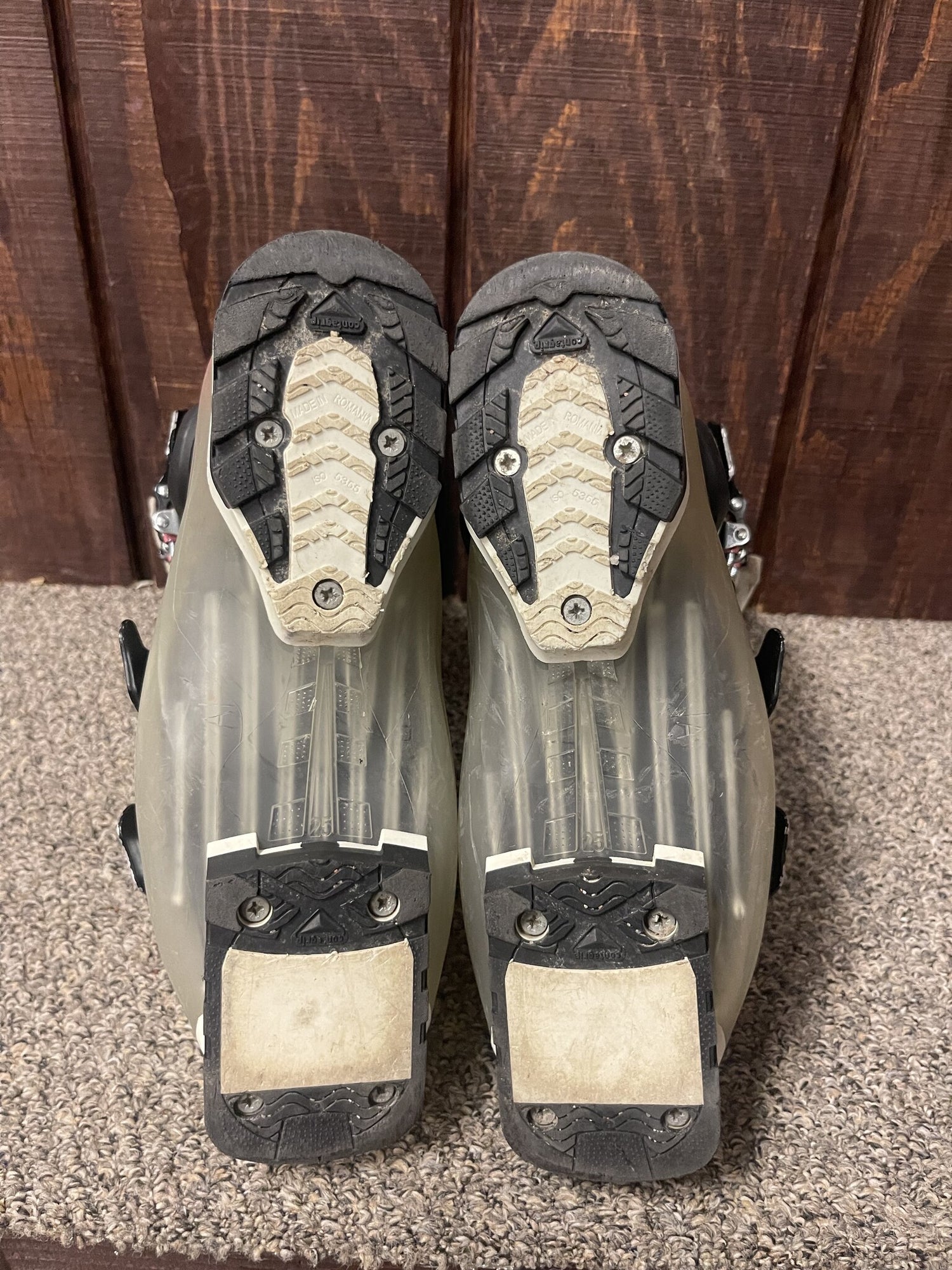 Salomon X-Pro R80 Wide Ski Boots