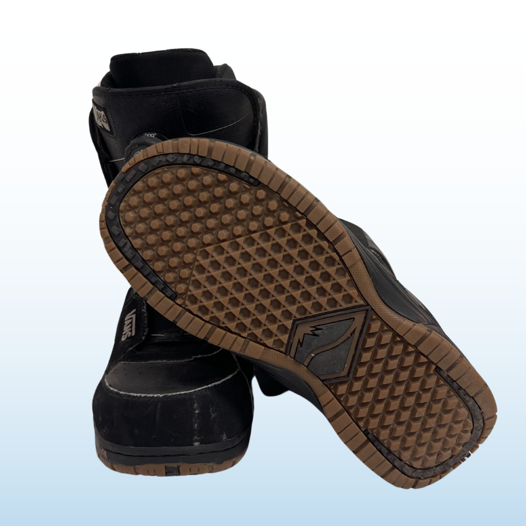 Used Vans Encore Snowboard Boots, Size 9