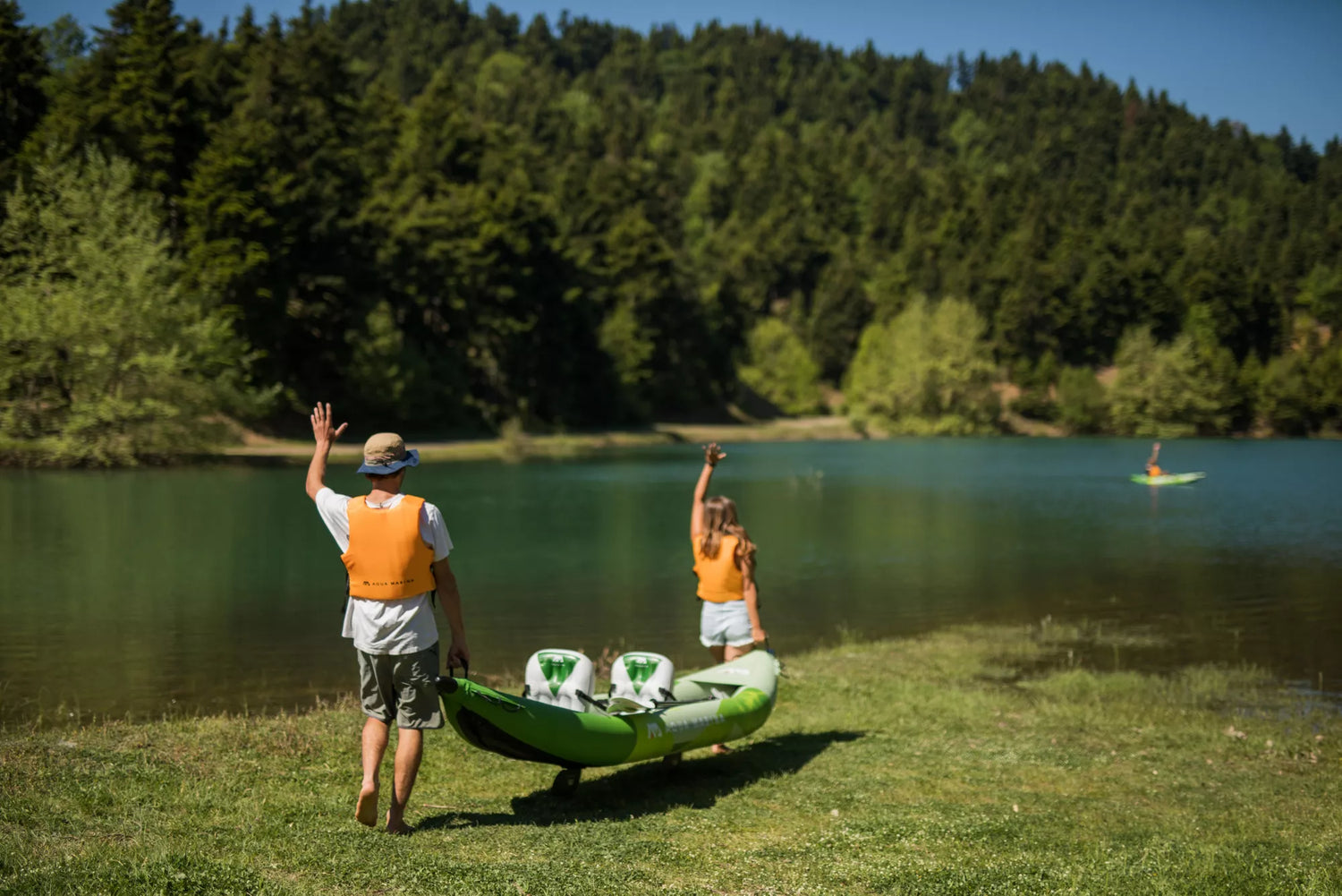 NEW Betta-412 Recreational Kayak - 2 person. Inflatable deck. Kayak paddle set included.