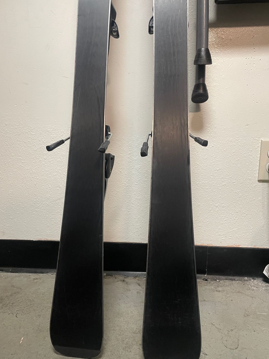 2019 Head The Link Pro Skis + Tyrolia SP10 Adjustable Bindings