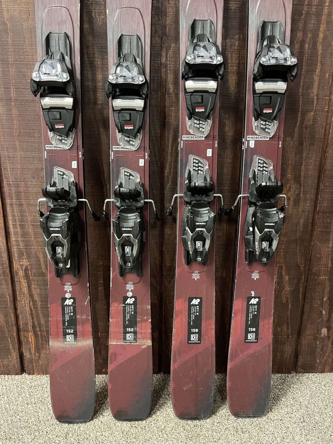 2025 K2 Mindbender 89 Ti W Skis + Squire Bindings
