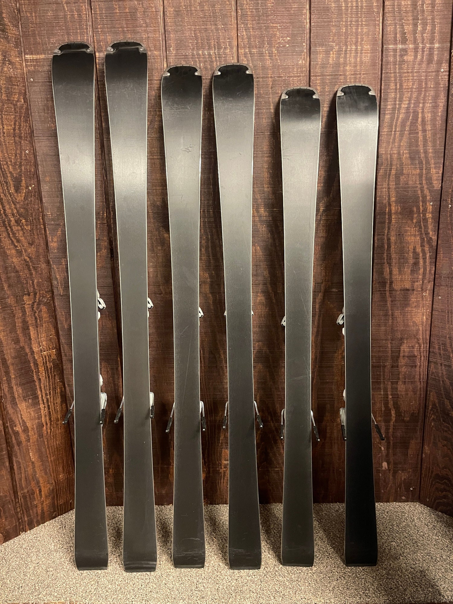 2023 Atomic Cloud Q8 Skis + Atomic M10 GW Demo Bindings