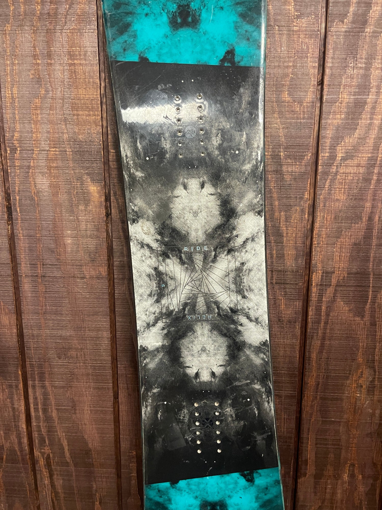 USED 2017 Ride Helix Snowboard 159cm WIDE