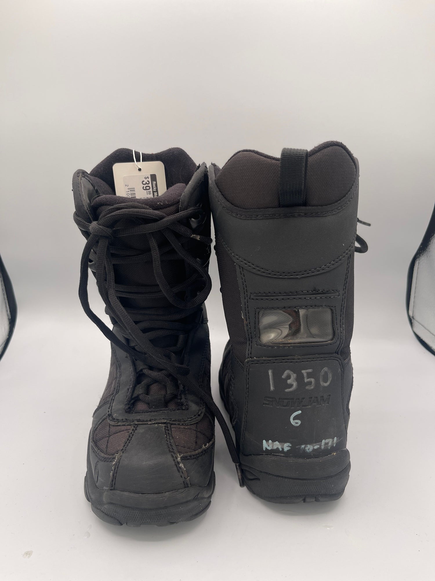 Snowjam Snowboard Boots, Size 6 Kids SOLD AS IS NO REFUNDS OR EXCHANGES
