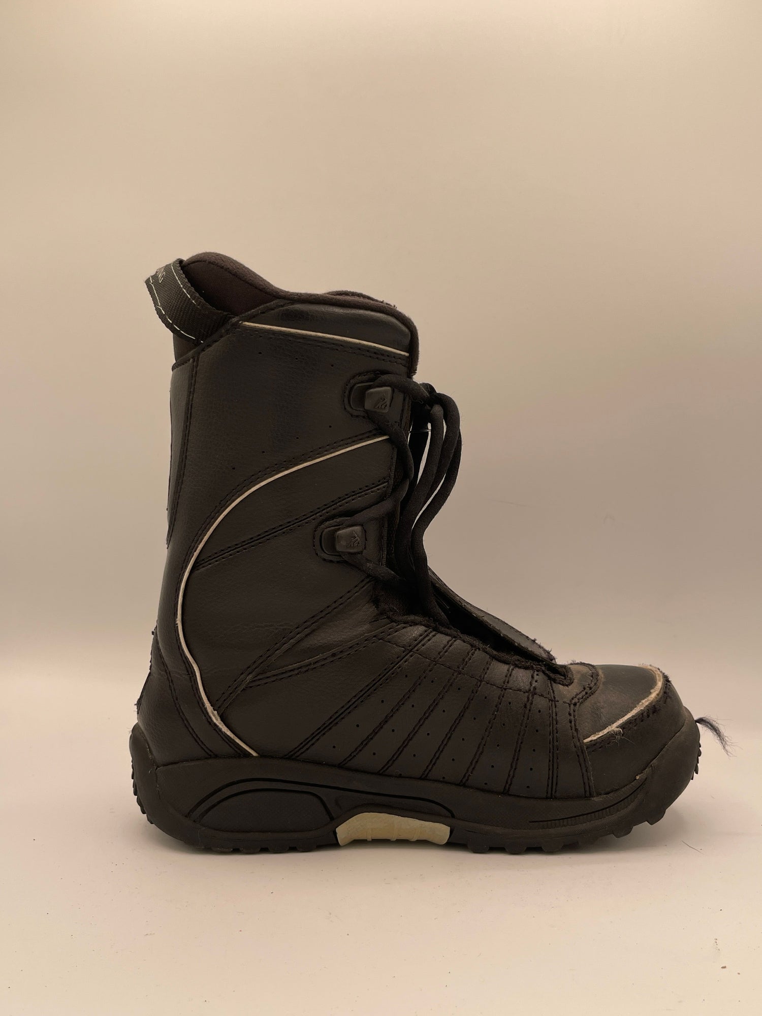 K2 Mini Pro Snowboard Boots, Kids Size 4, SOLD AS IS