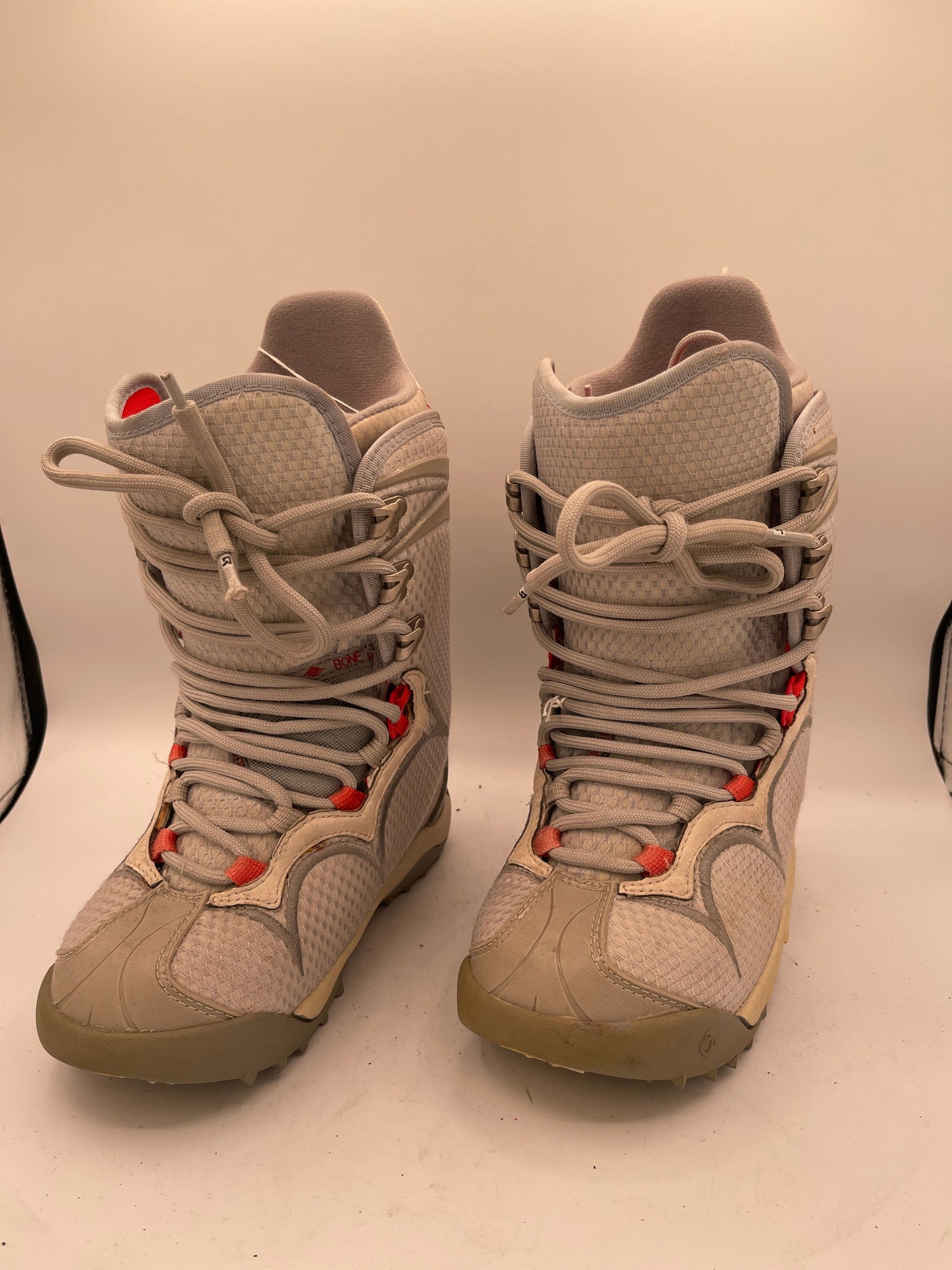 Burton Sapphire Snowboard Boots, Size 5 WMNS FINAL SALE
