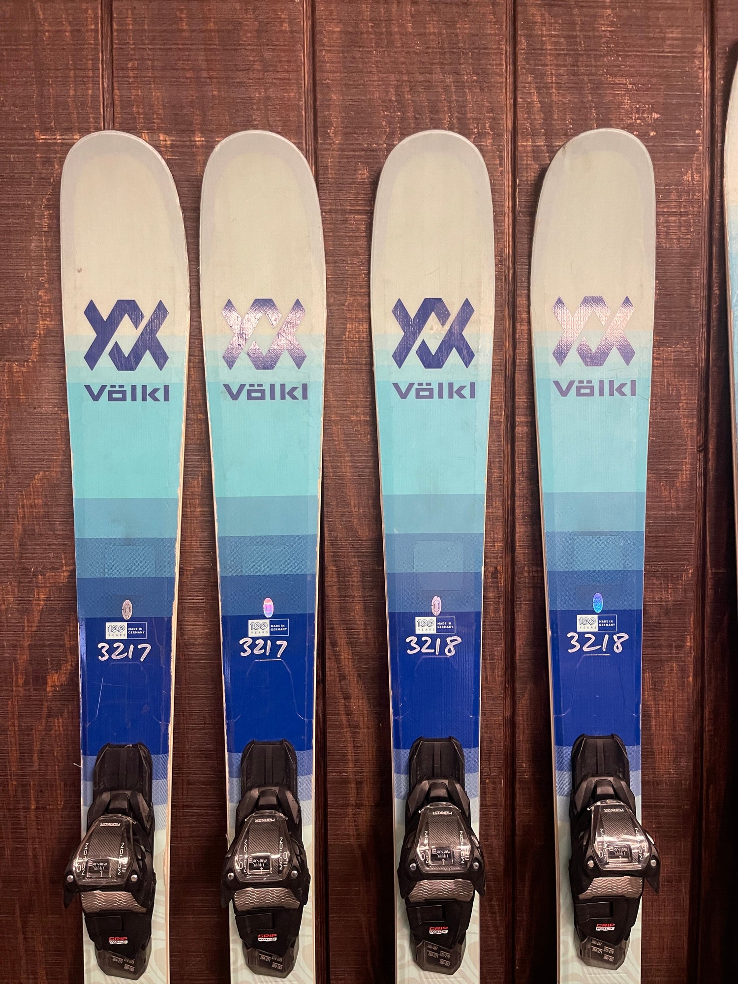 2023 Volkl Blaze 94 W Skis + Squire 11 Bindings