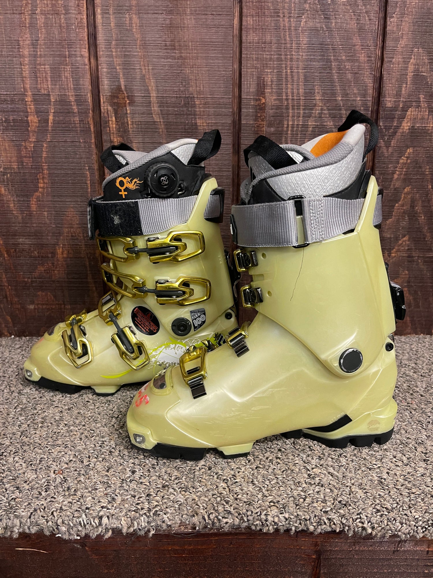 Black Diamond Shiva 100 AT Ski Boots, w/ BOA, Size 23.5