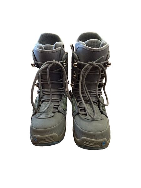 Used Burton Progression Women's Snowboard Boots 5.5 FINAL SALE