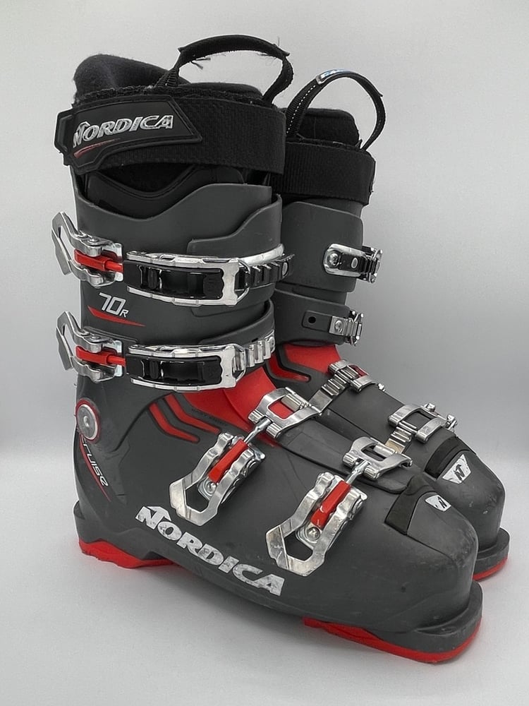 Nordica Cruise 70R Ski Boot - USED