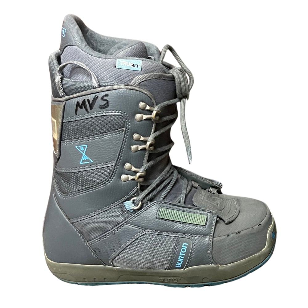 Burton Women's Progression Lace Snowboard Boots - USED