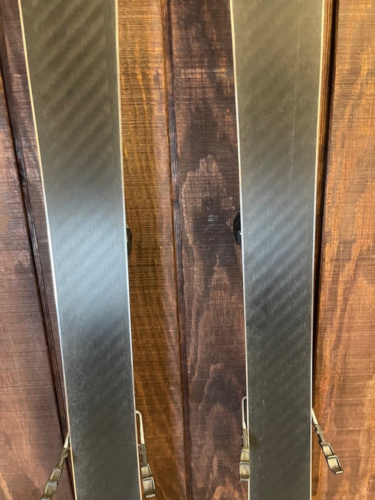 Fischer The Curv GT 85 Skis w/ Bindings - USED