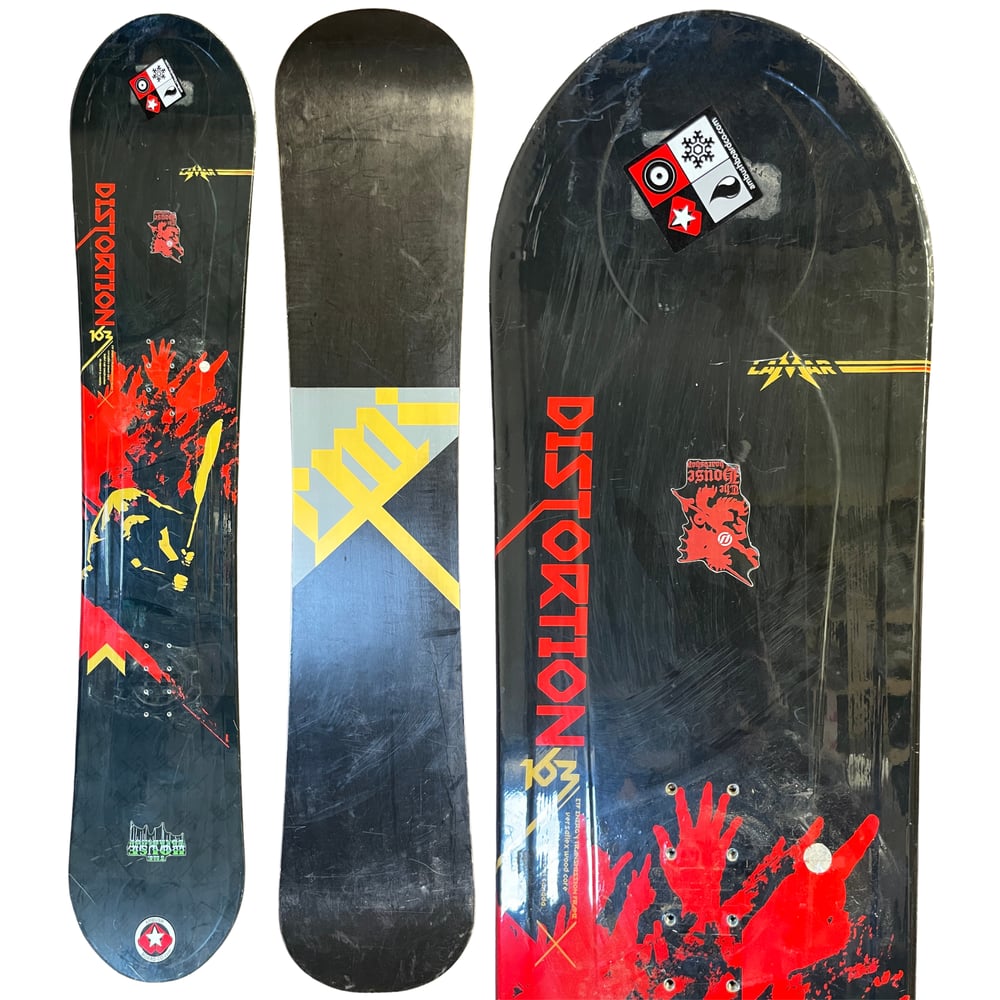Lamar Distortion Snowboard - USED