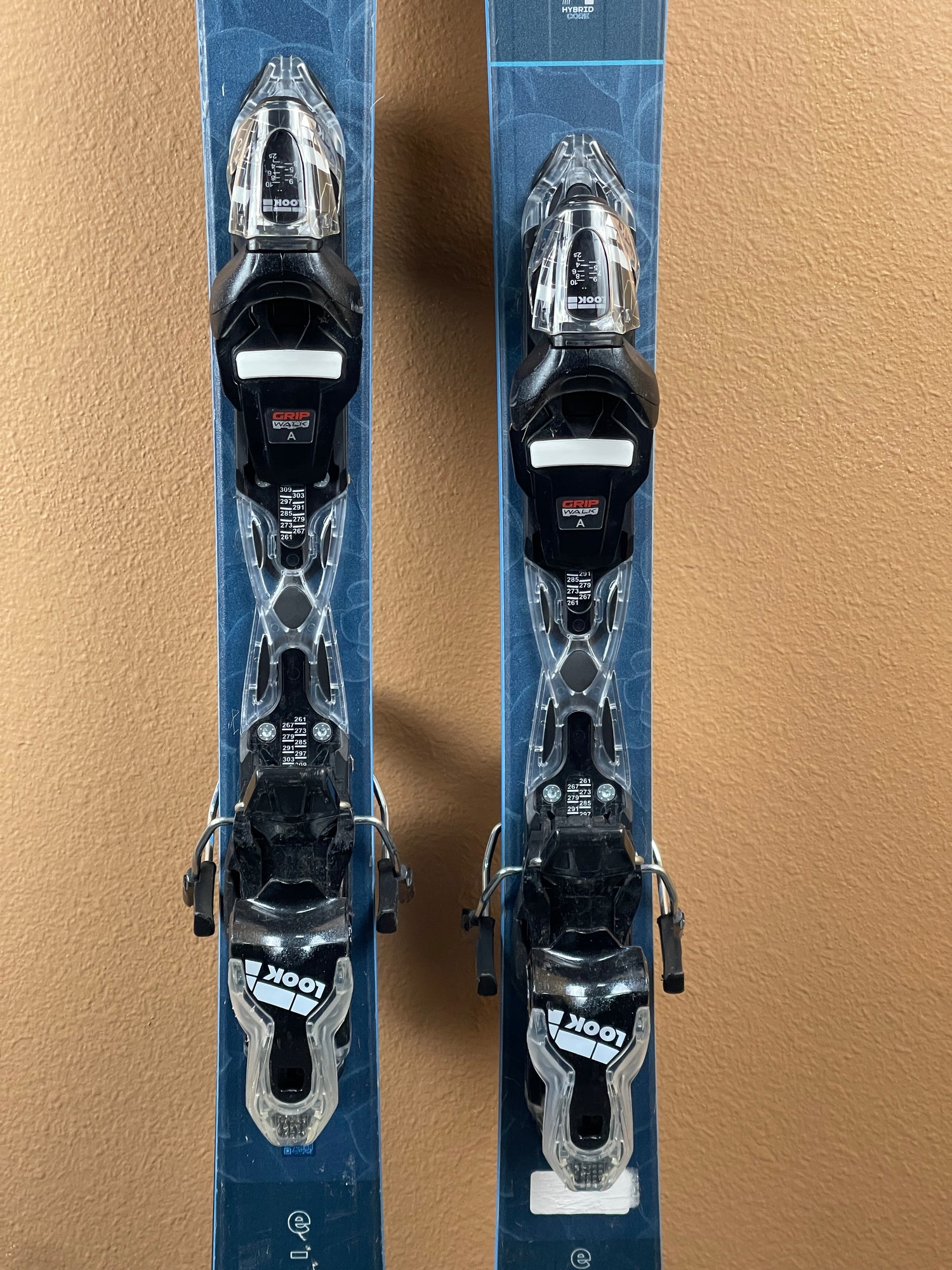 Used 2025 Dynastar E-Cross 78 Skis + Xpress 10 Bindings