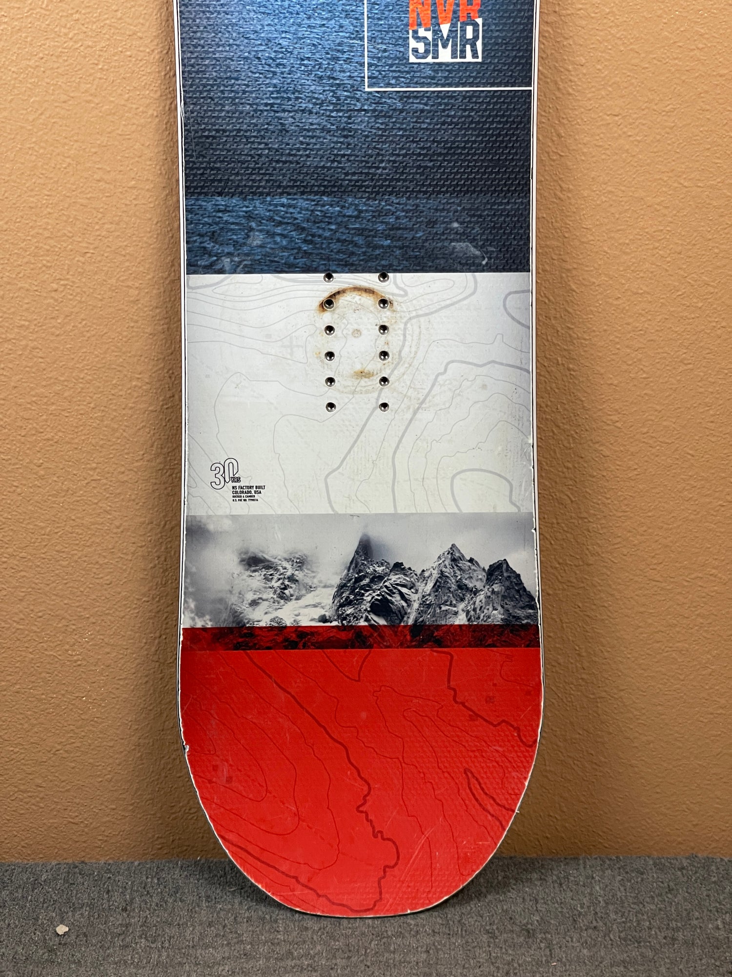 Used Never Summer Snowtrooper Snowboard