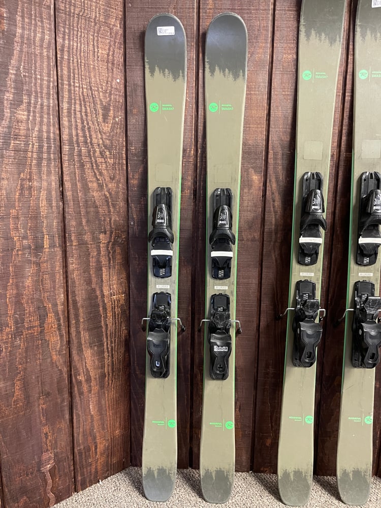 2020 Rossignol Smash 7 w/Bindings - USED