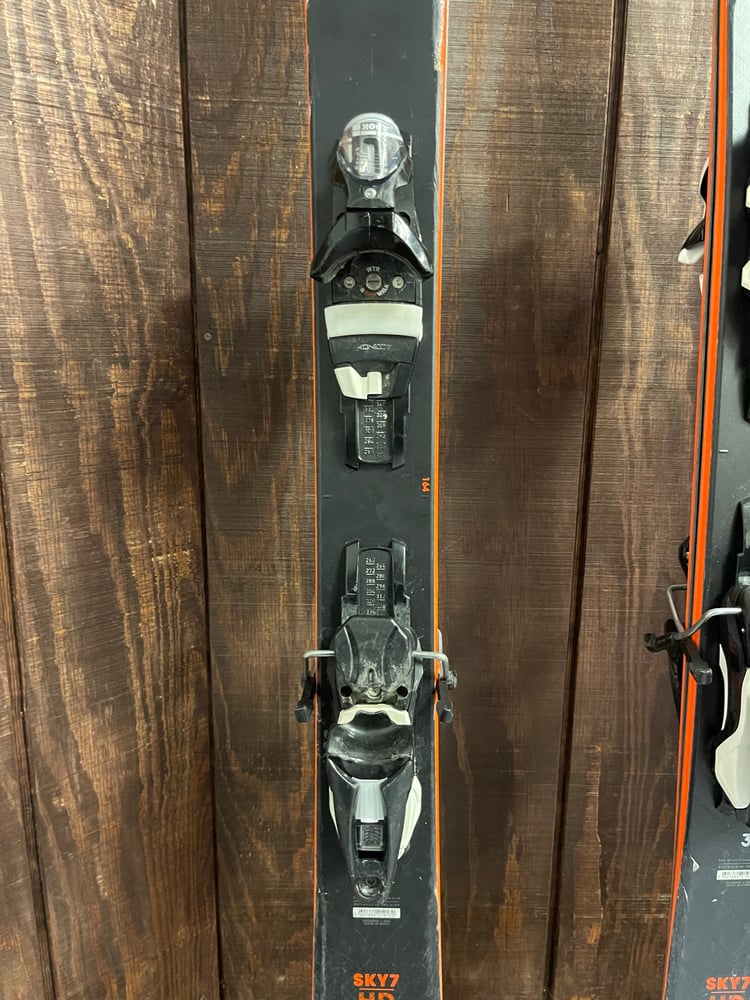 Rossignol Sky 7 HD Skis w/ Bindings - USED