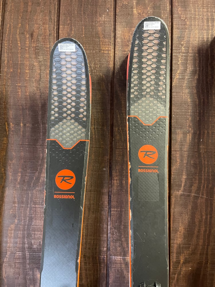 Rossignol Sky 7 HD Skis w/ Bindings - USED