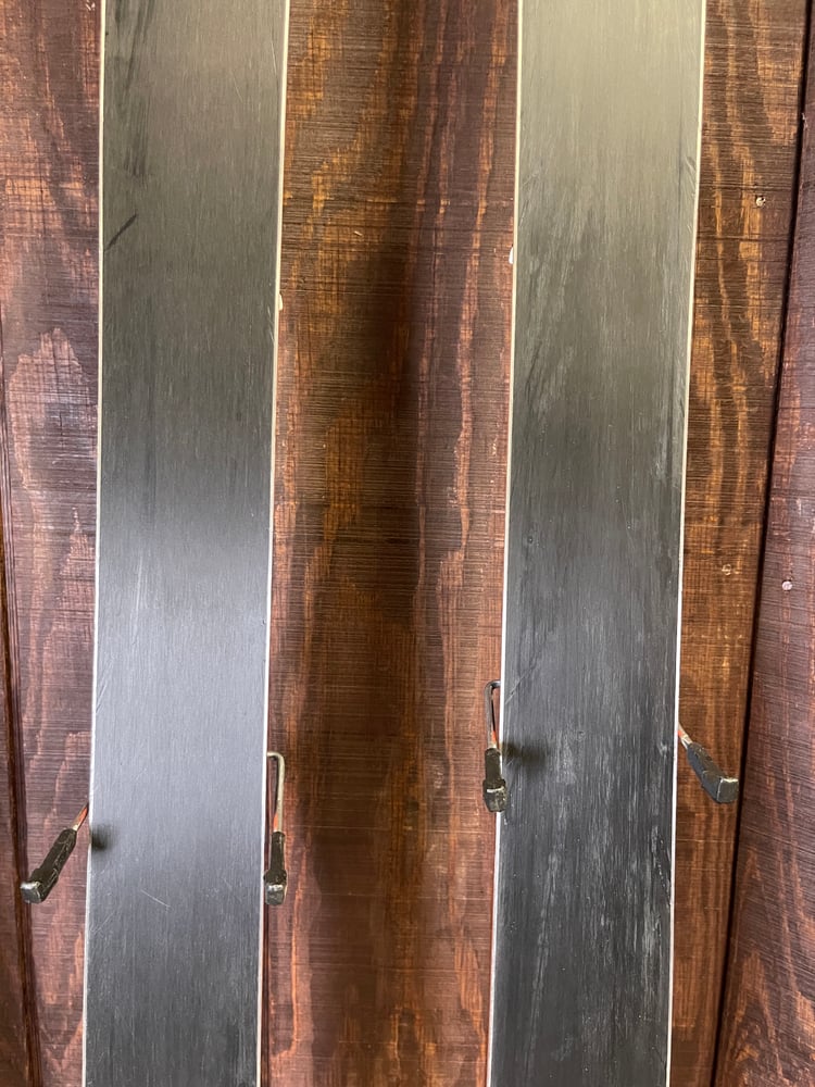 Rossignol Sky 7 HD Skis w/ Bindings - USED