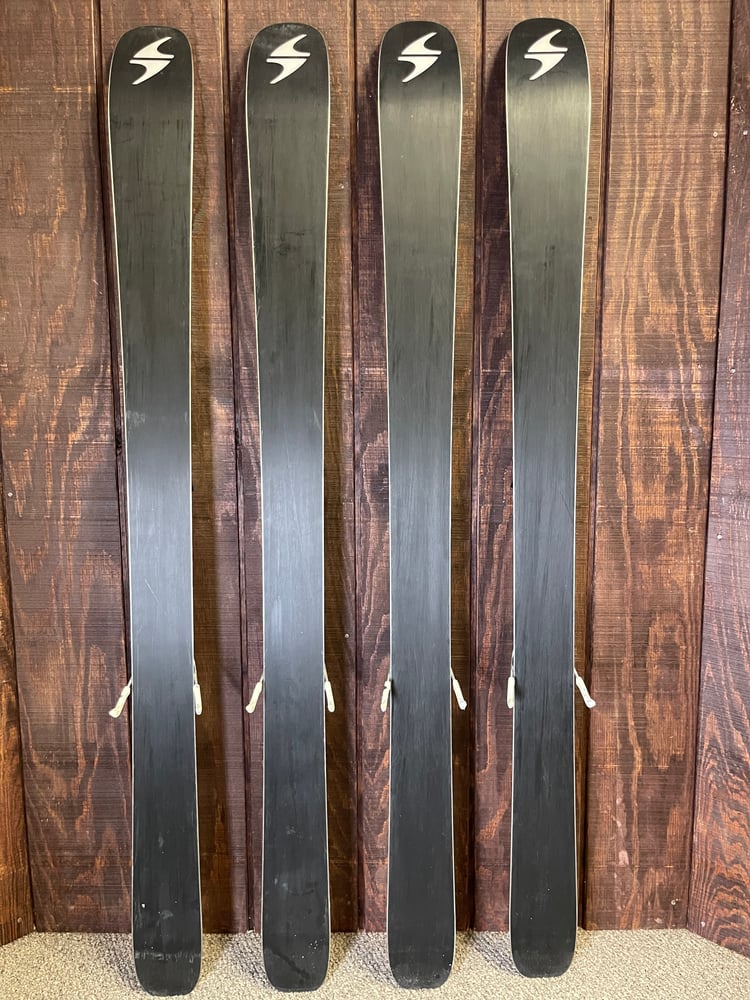 Blizzard Samba Skis w/ Bindings