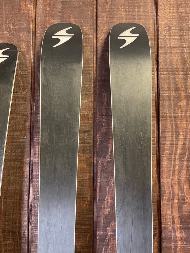 Blizzard Brahma 88 Skis w/ Bindings - Used - Image 21