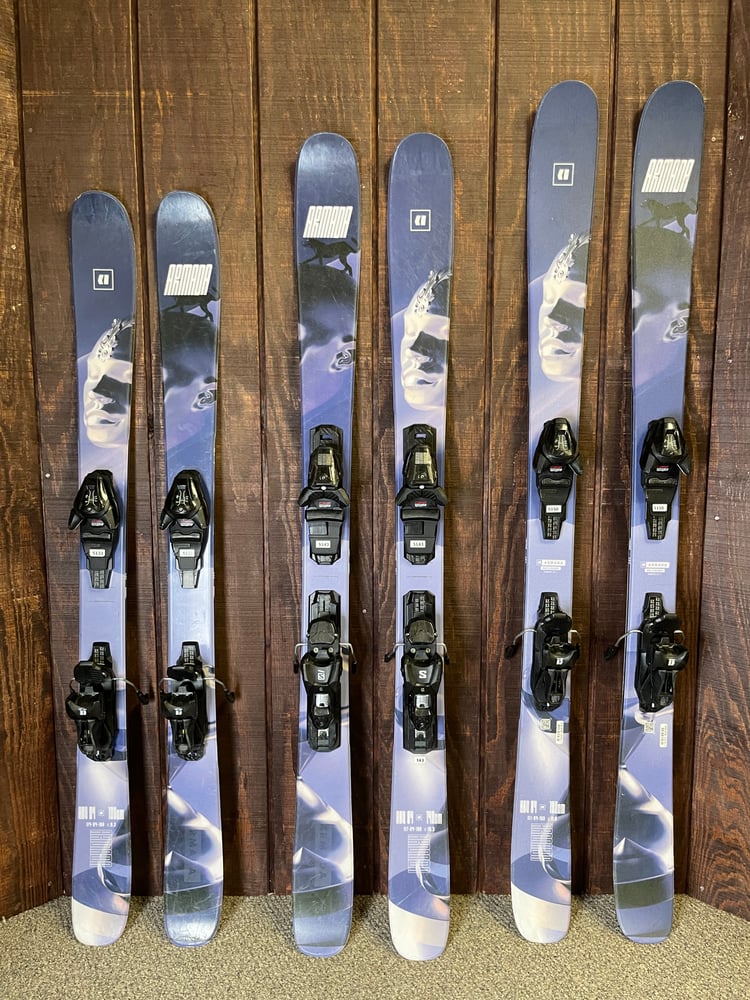 Armada ARV 84 Kid's Skis w/Bindings - USED