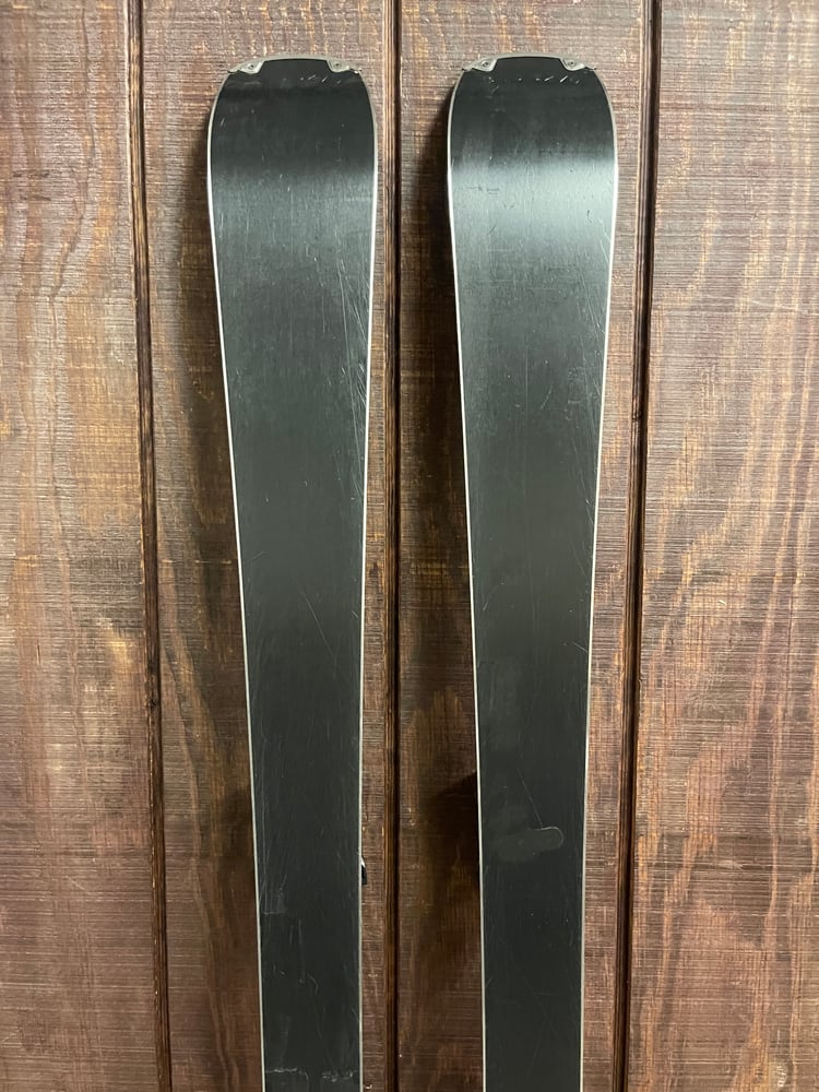 Elan Explore 80 W Skis w/ Bindings - USED