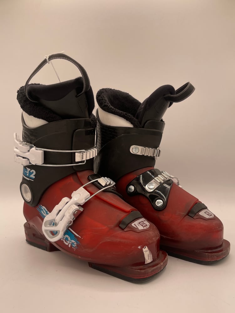 Salomon T2 Kids Ski Boots - Used - Image 5