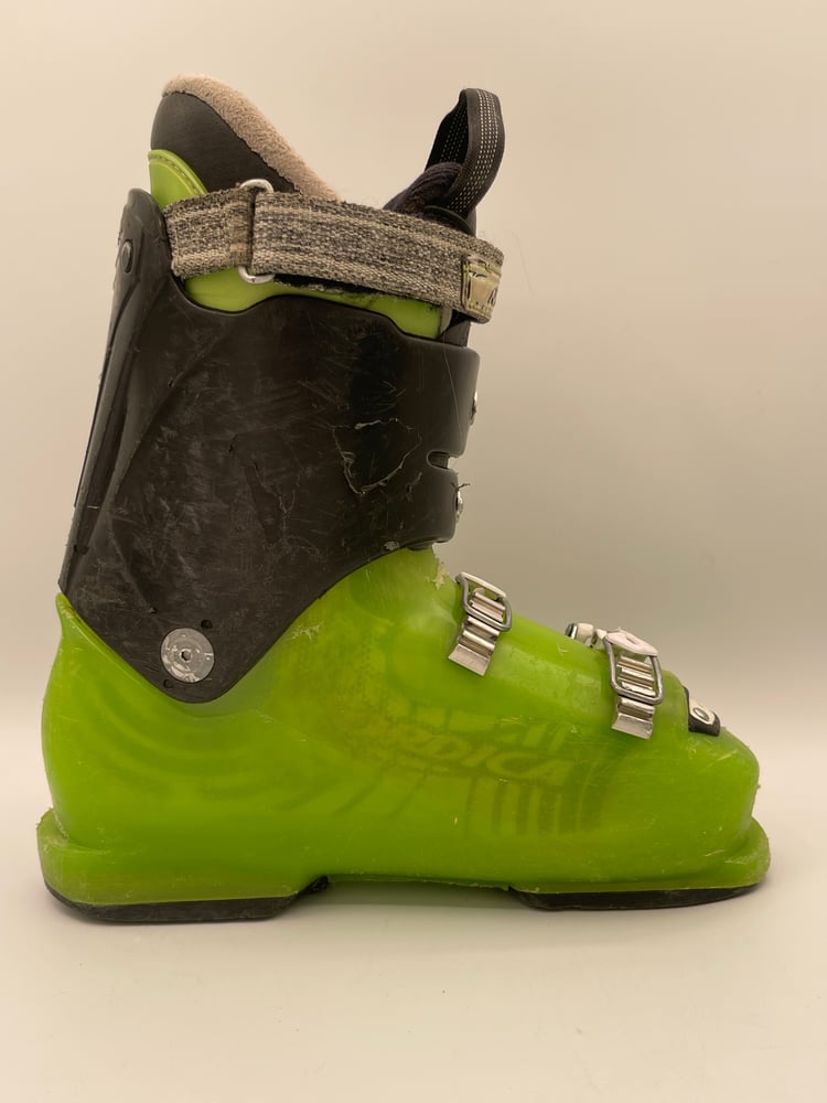Nordica Patron Team Kids Ski Boots - USED