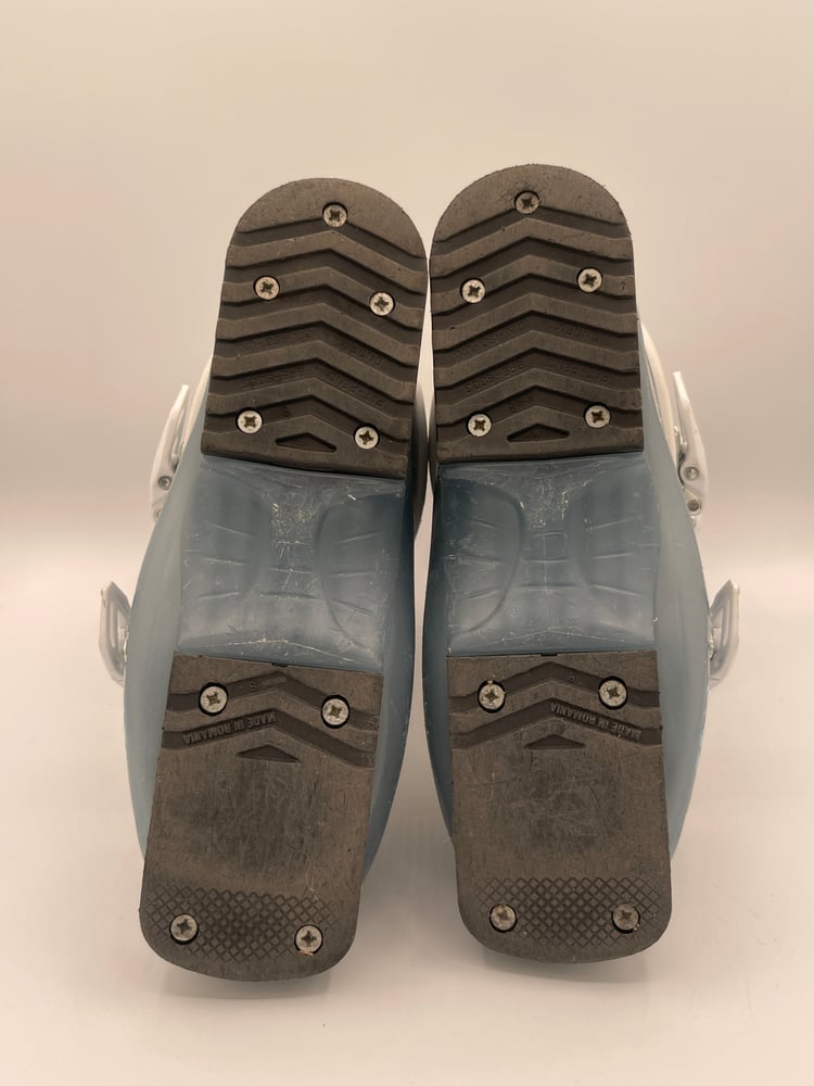 Salomon T3 Kids Ski Boots - Used - Image 5