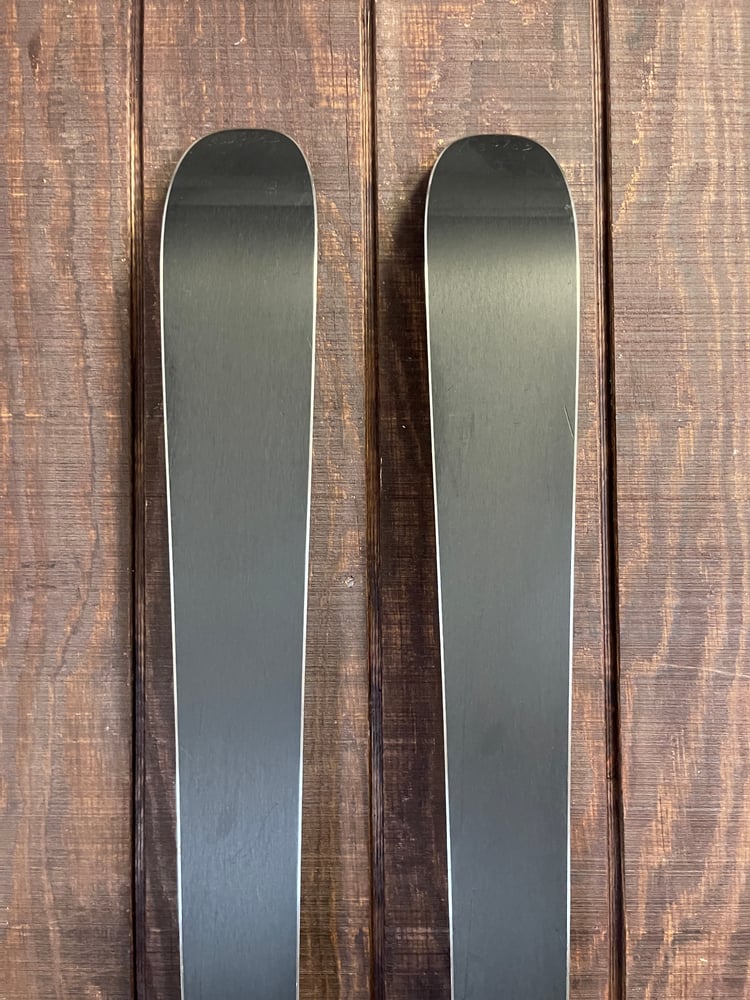 2022 Atomic Maverick 83 Skis w/ Bindings - Used