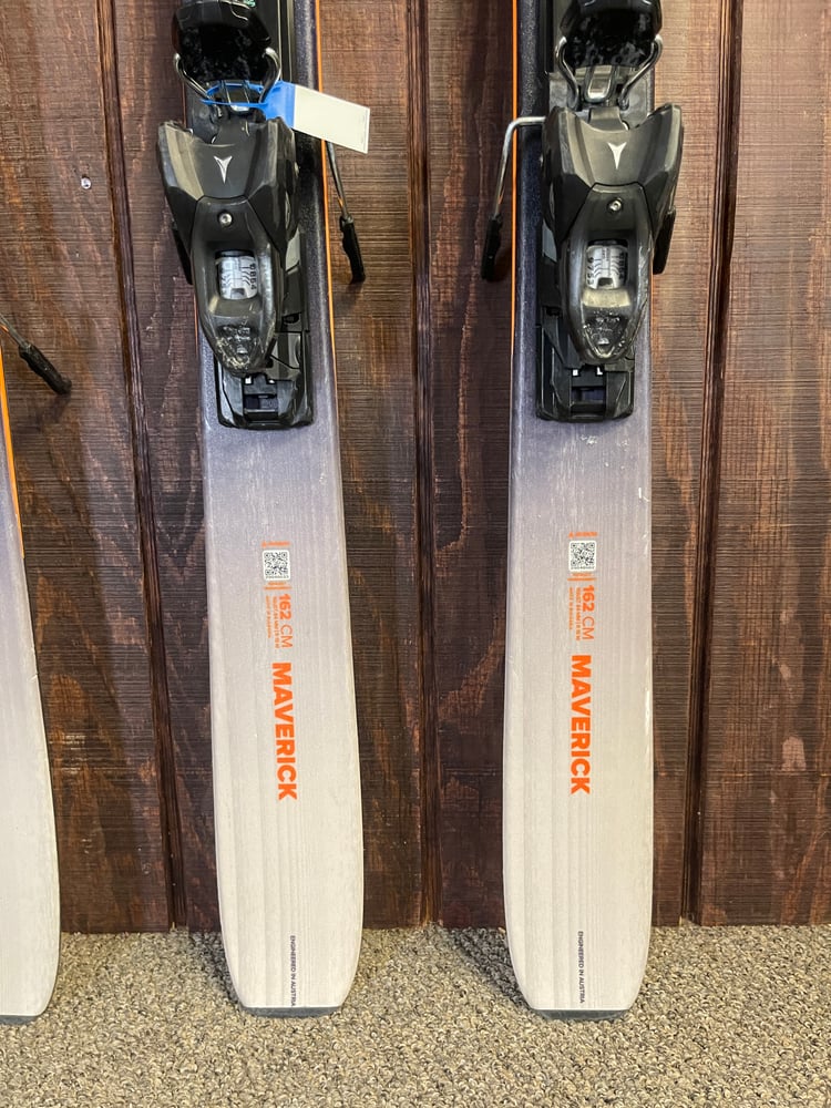 2025 Atomic Maverick 84 Skis w/ Bindings - Used