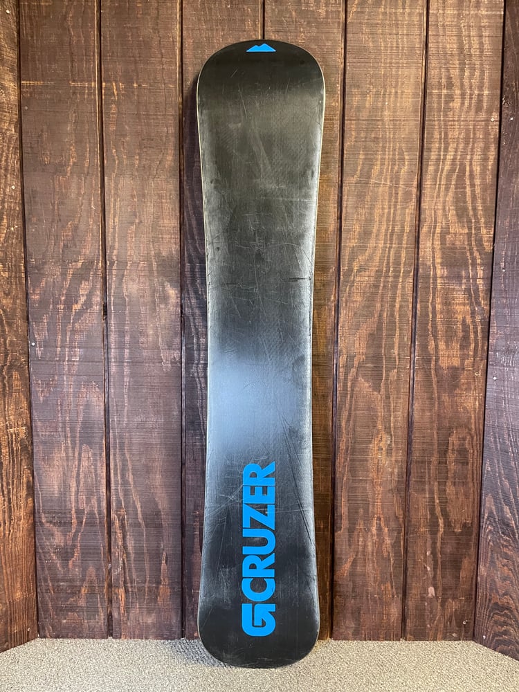 Burton Cruzer Snowboard - USED