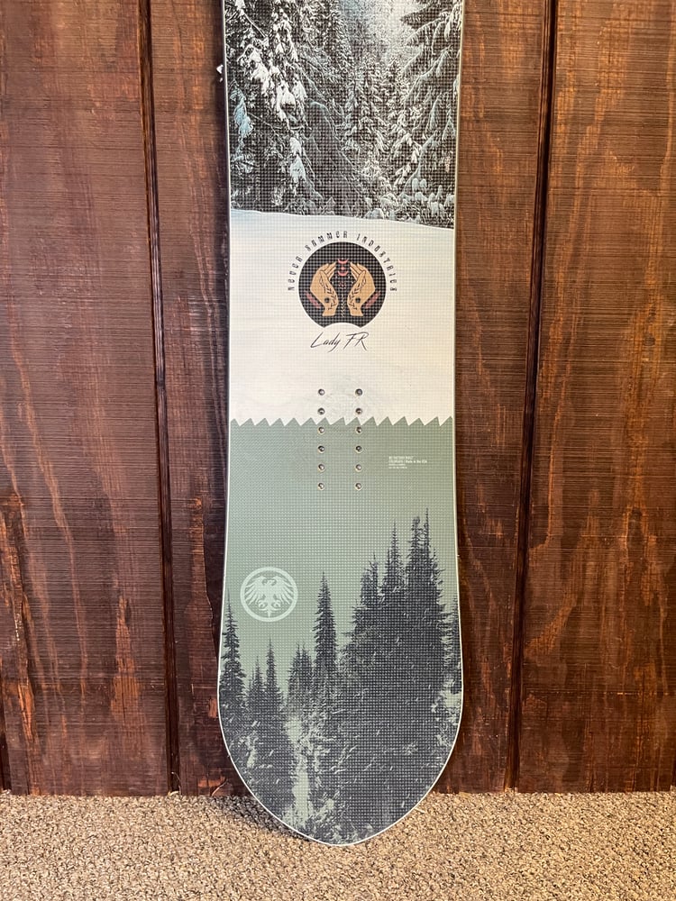 2024 Never Summer Lady FR Snowboard - Used