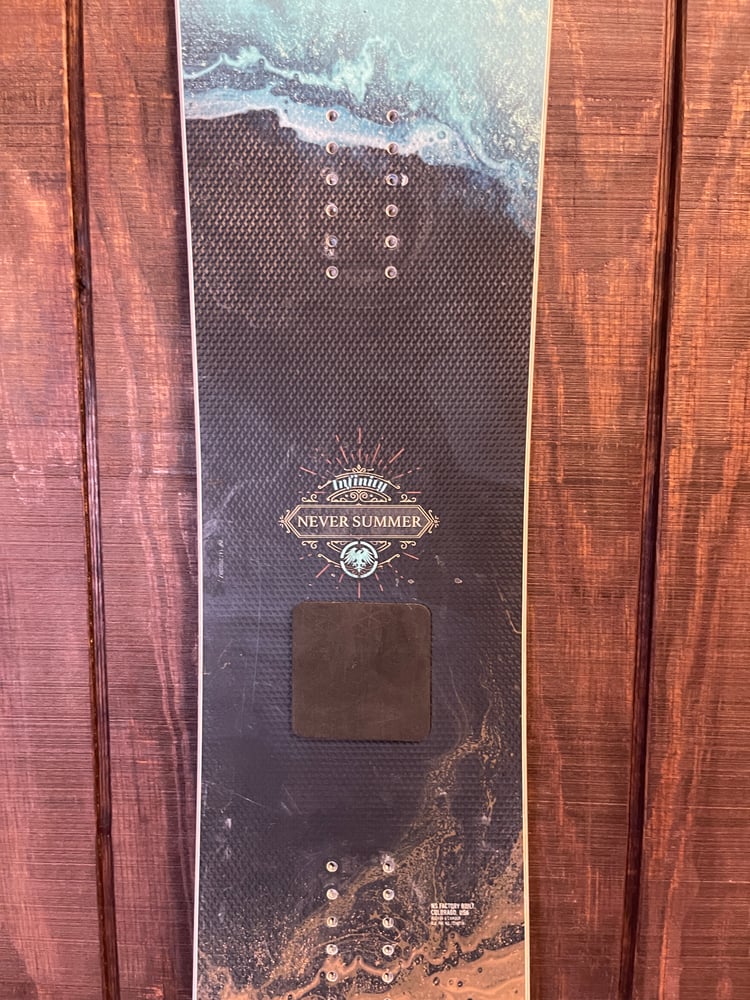 2020 Never Summer Infinity Snowboard - USED