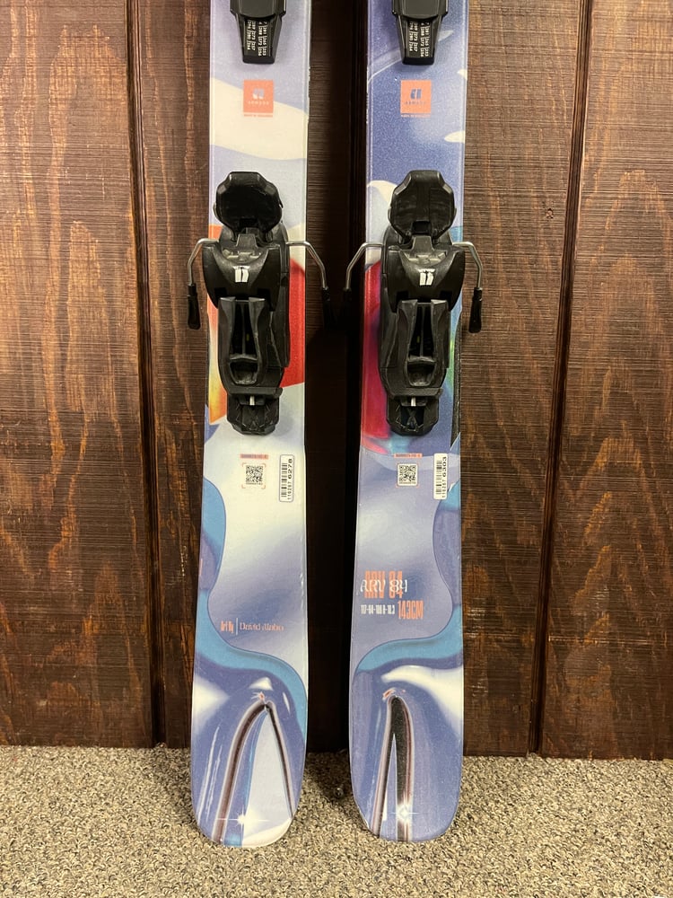Used Armada ARV 84 Free style all mountain skis
