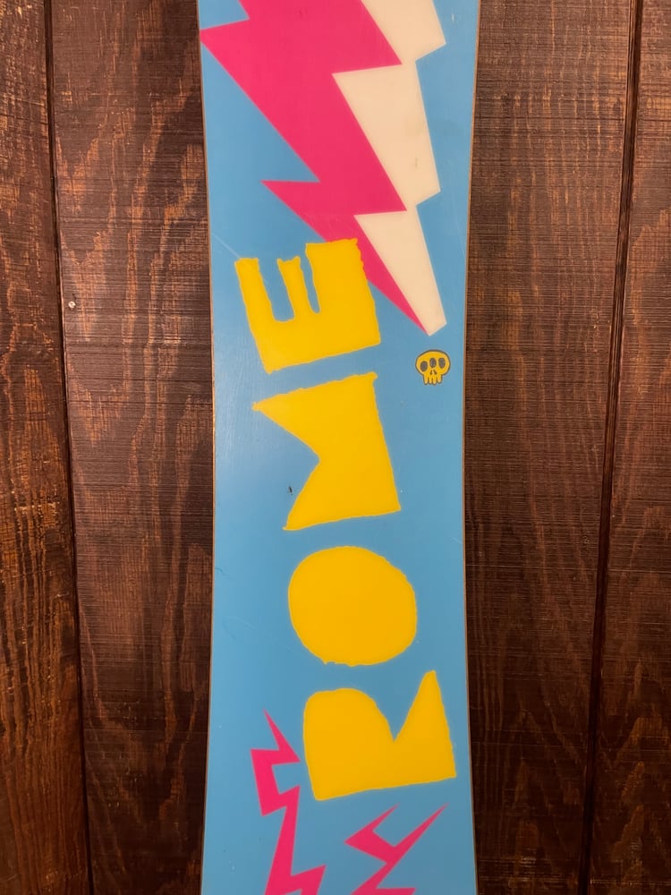 Used ROME Rome camber beginner intermediate snowboard