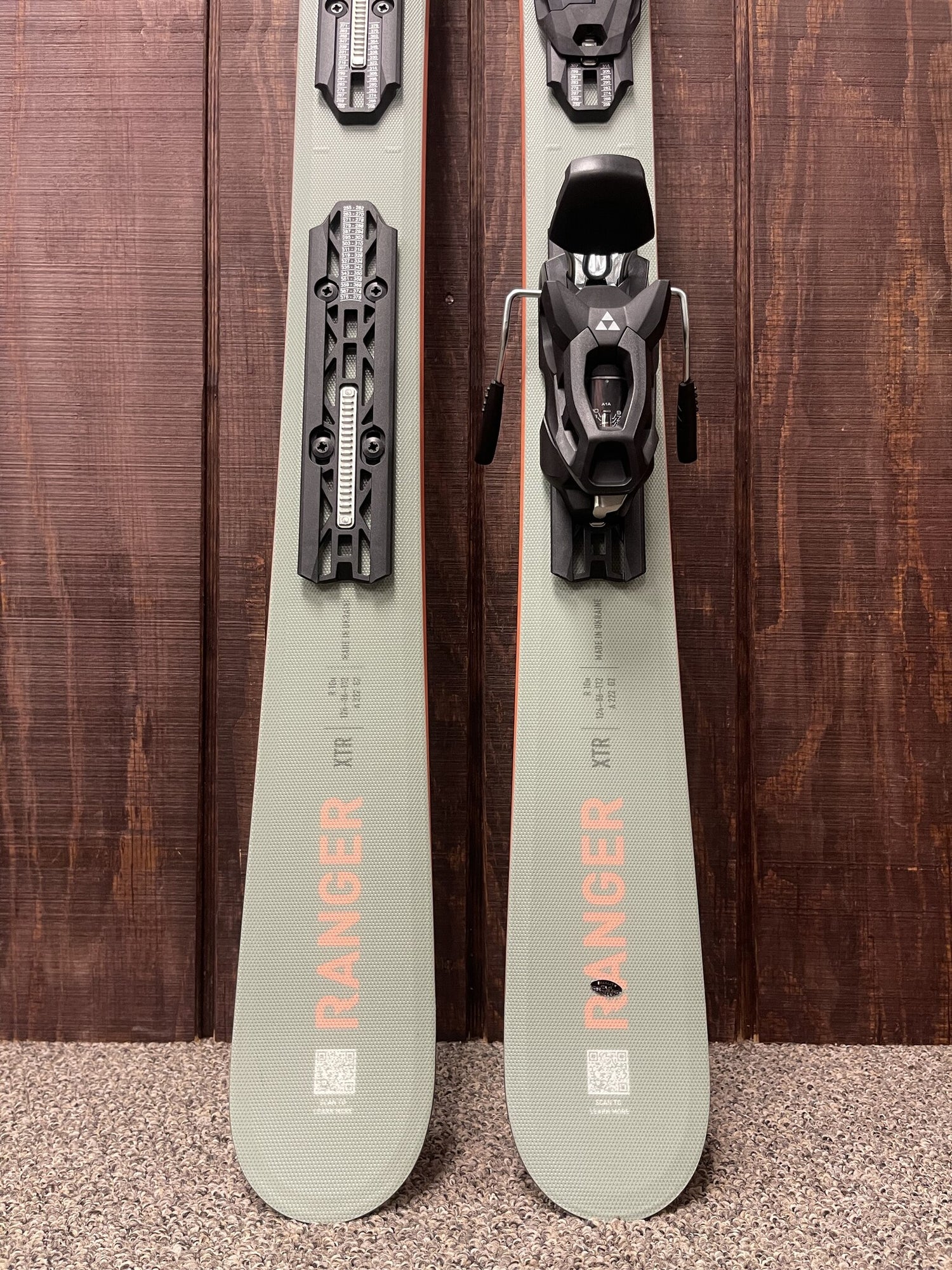 2025 Fischer Ranger XTR Skis w/ Bindings - NEW