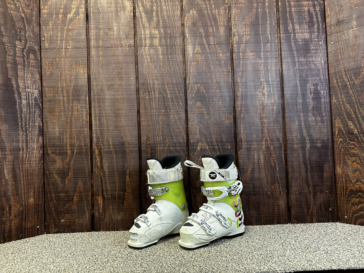 2022 Rossignol Kelia Adult Ski Boots - USED