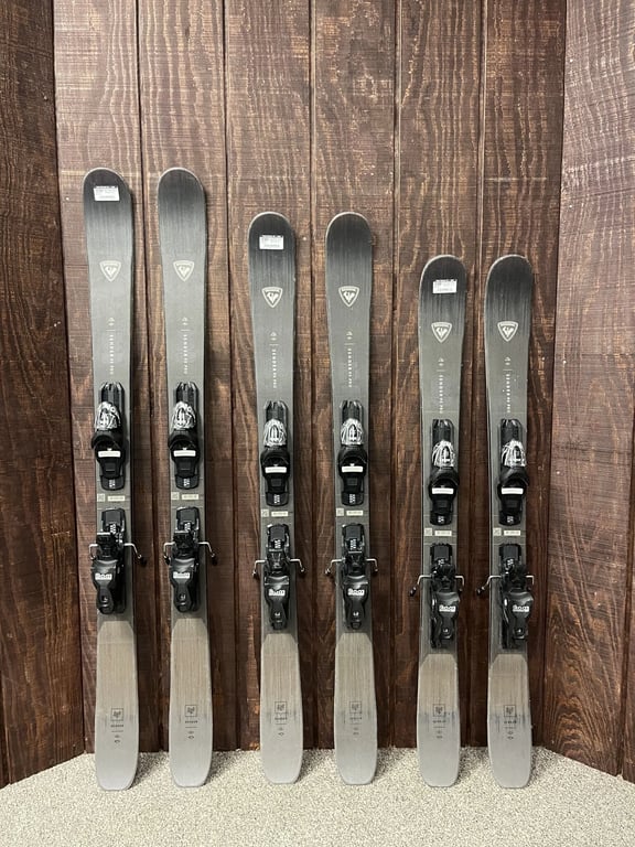 Sender 90 Pro Skis w/ Bindings - USED