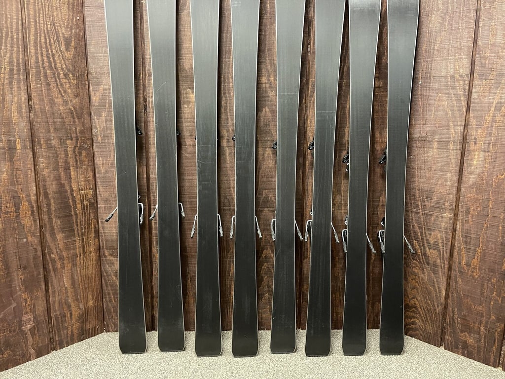 2023 Salomon Distance 72 Skis w/ Bindings - USED