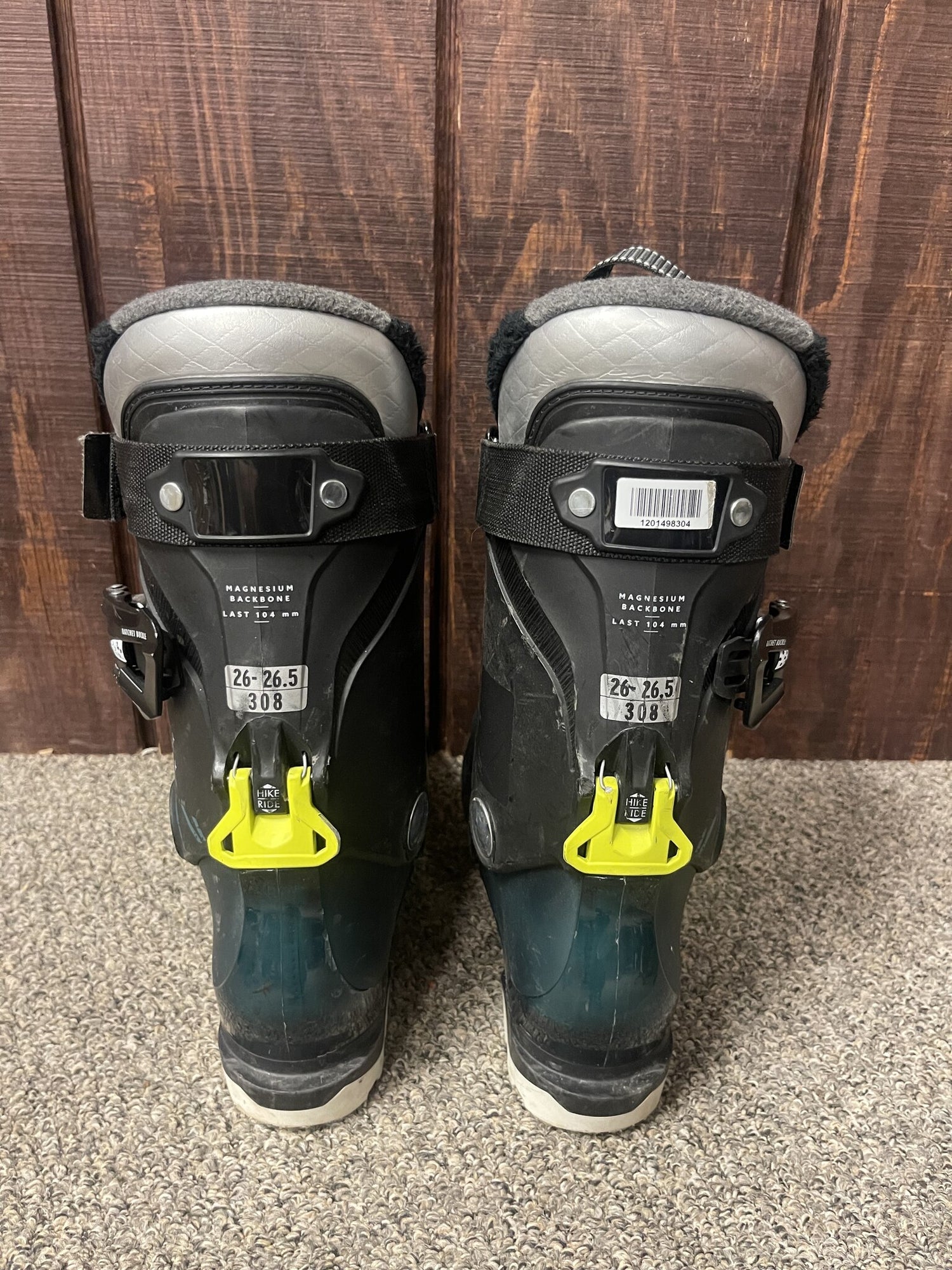 2022 Salomon Quest Access R80 Grip-Walk Ski Boots - USED