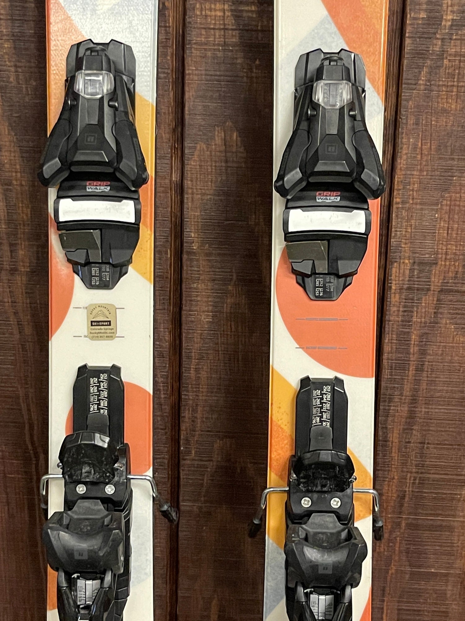 2025 Armada ARW 94 + Strive 11 GW Bindings - USED