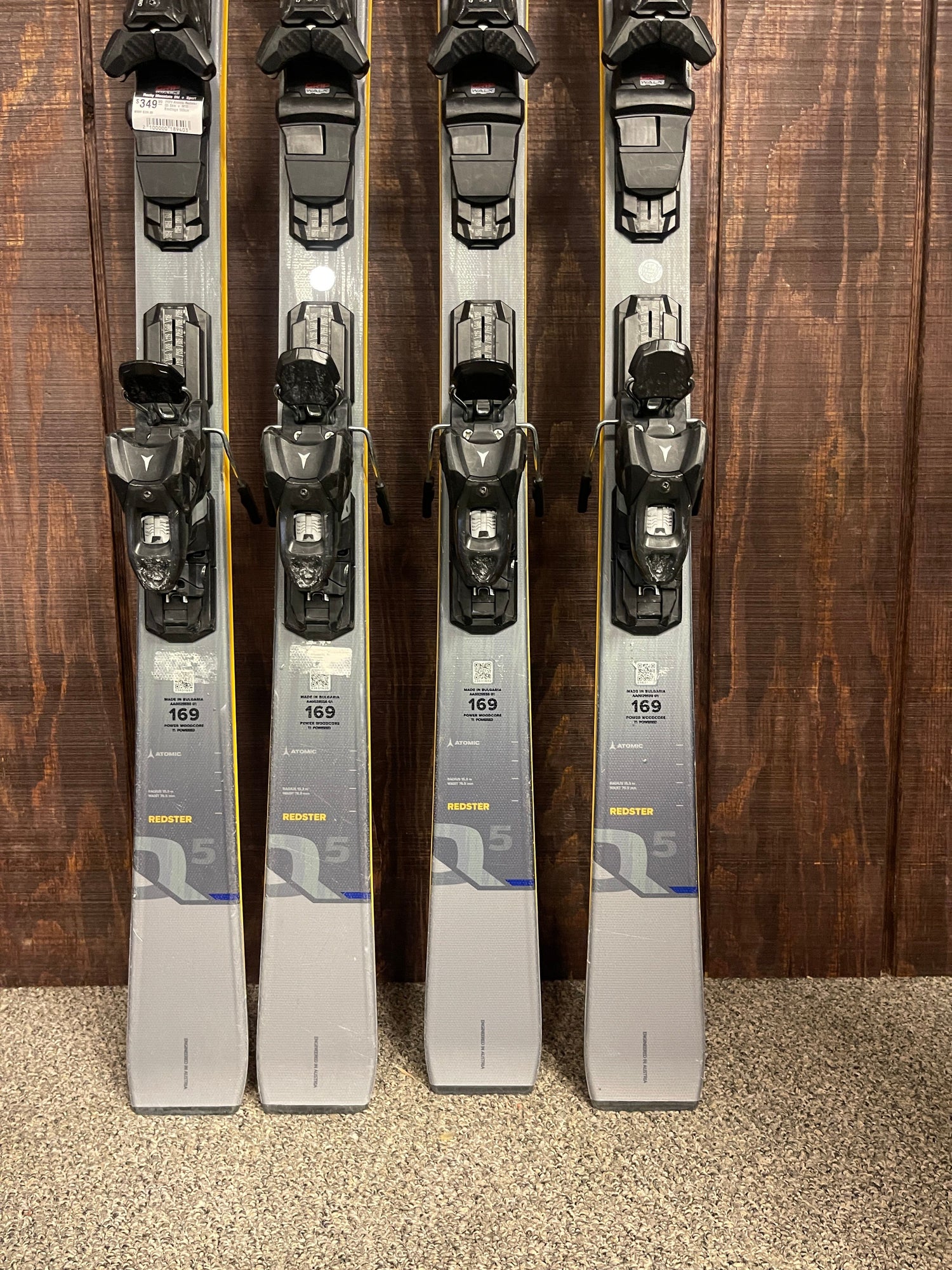 2023 Atomic Redster Q5 Skis w/ Bindings - USED