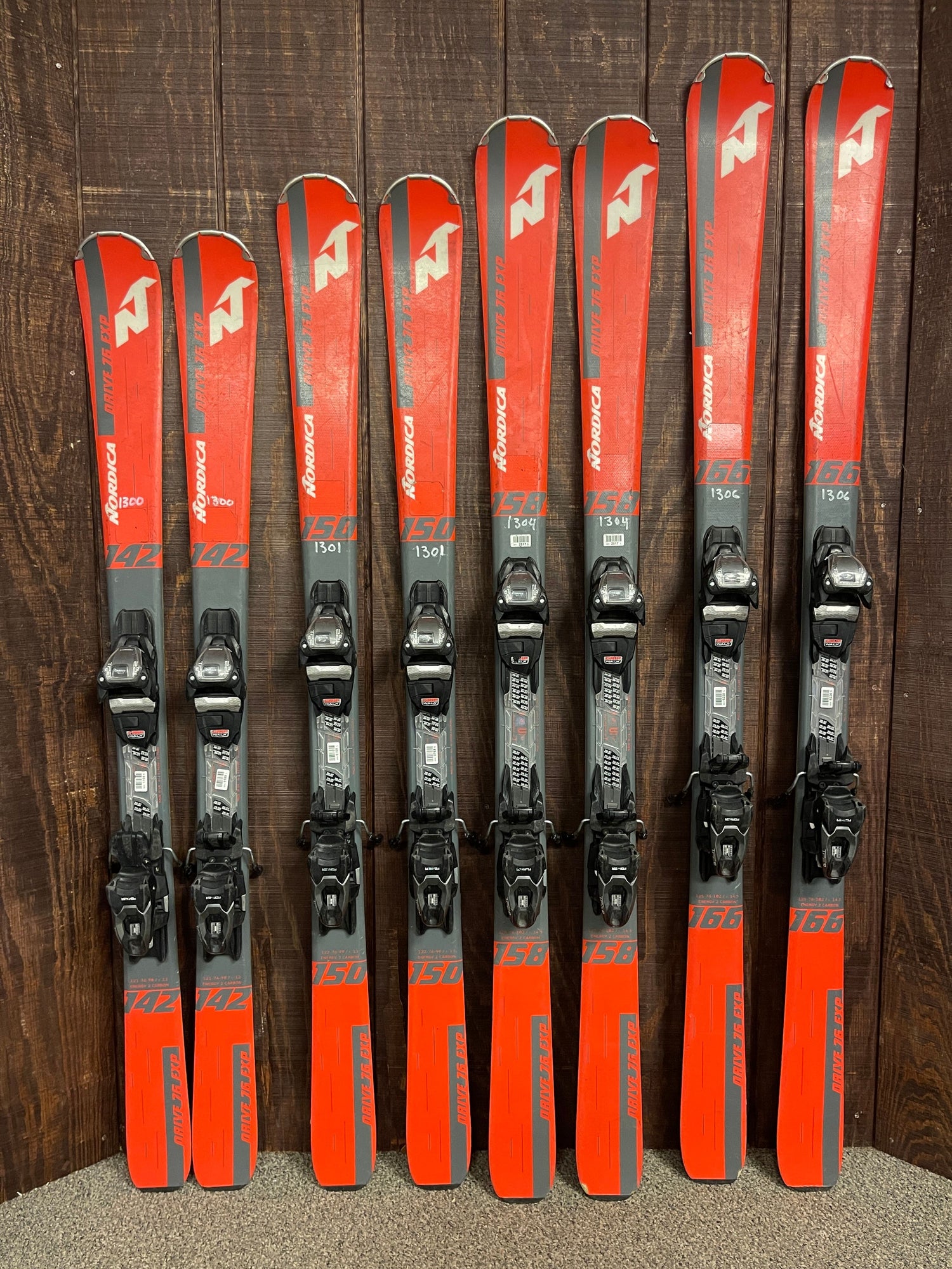 2022 Nordica Drive Skis w/ Bindings - USED