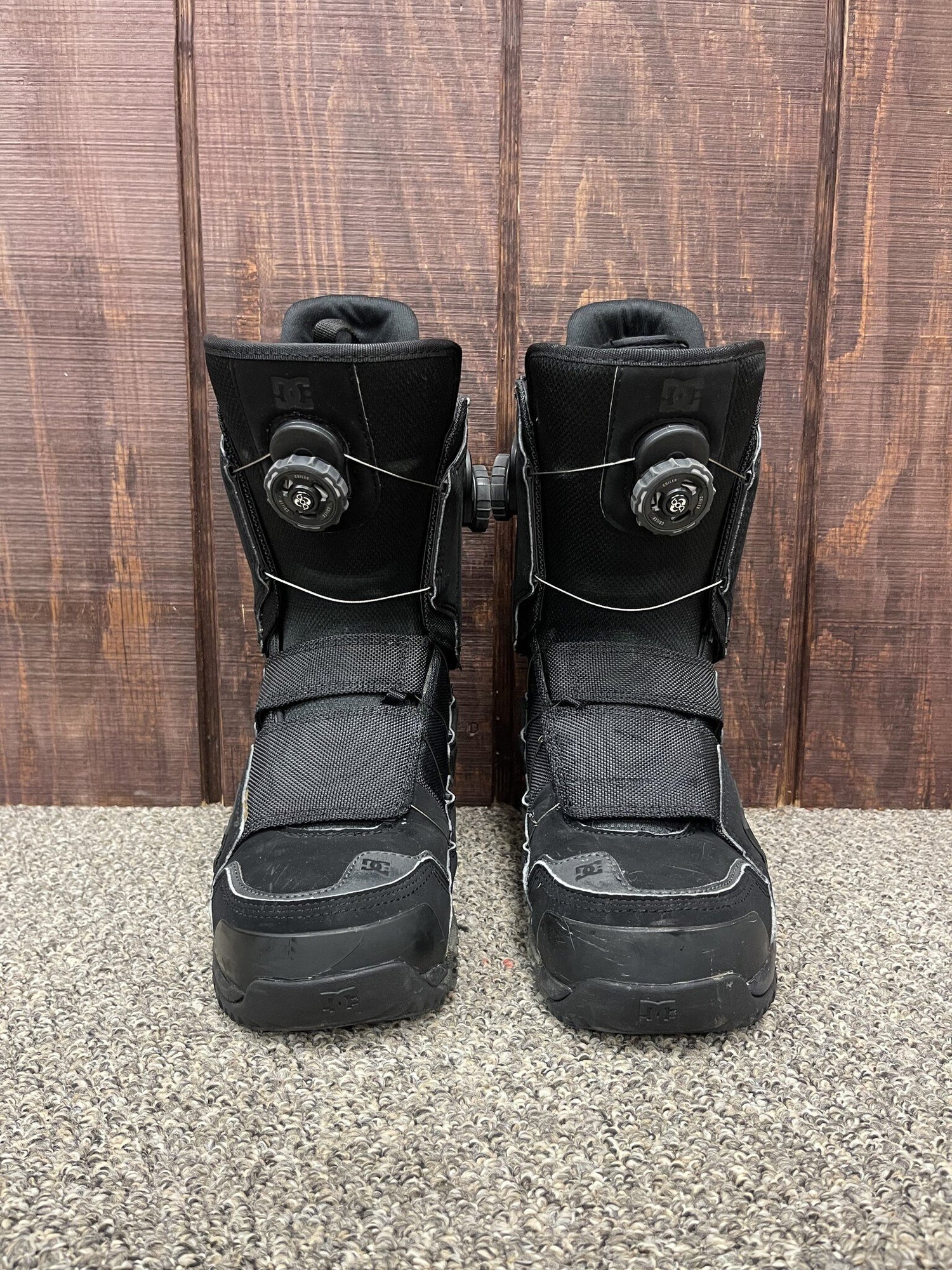 Used DC Boa Snowboard Boots, Mens Size 9.5